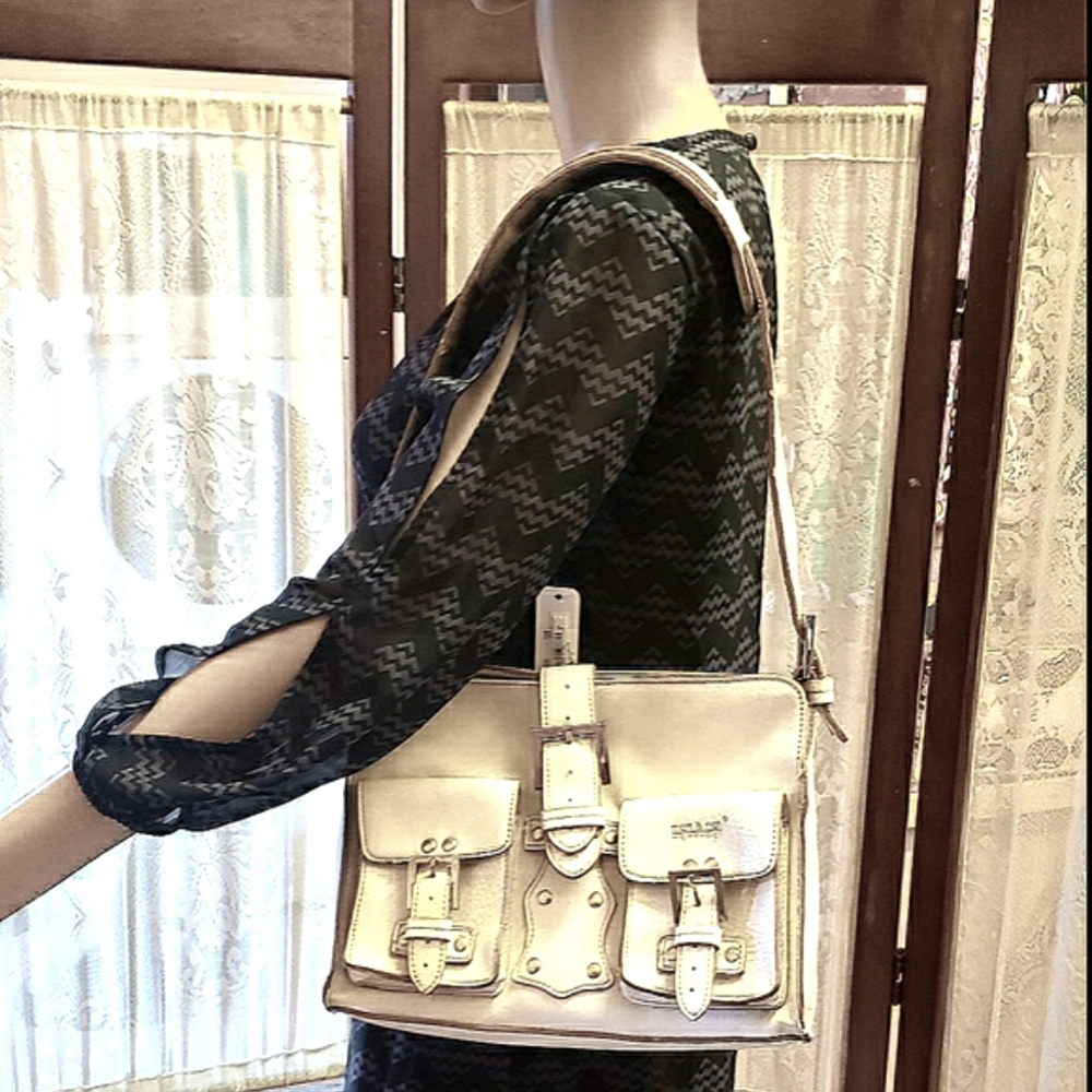 Matt and Nat Distress White Vegan Leather Bag